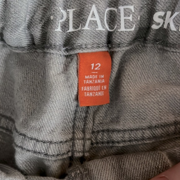 Children's Place skinny jeans - size 12 - gray denim - Picture 4 of 6